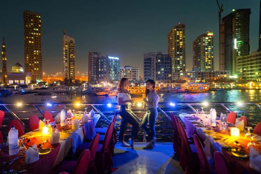 Dubai: Big Bus Panoramic Night Tour & Optional Dinner Cruise - Why Dubai looks better after sunset
