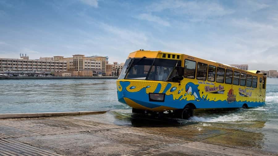 Dubai: Old town tour with Wonder Bus, souks, Creek and Guide - Key things to know before boarding