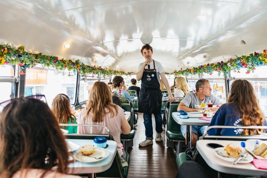 Dublin: Afternoon Tea Vintage Bus Tour - Afternoon tea with warm scones and flexible choices