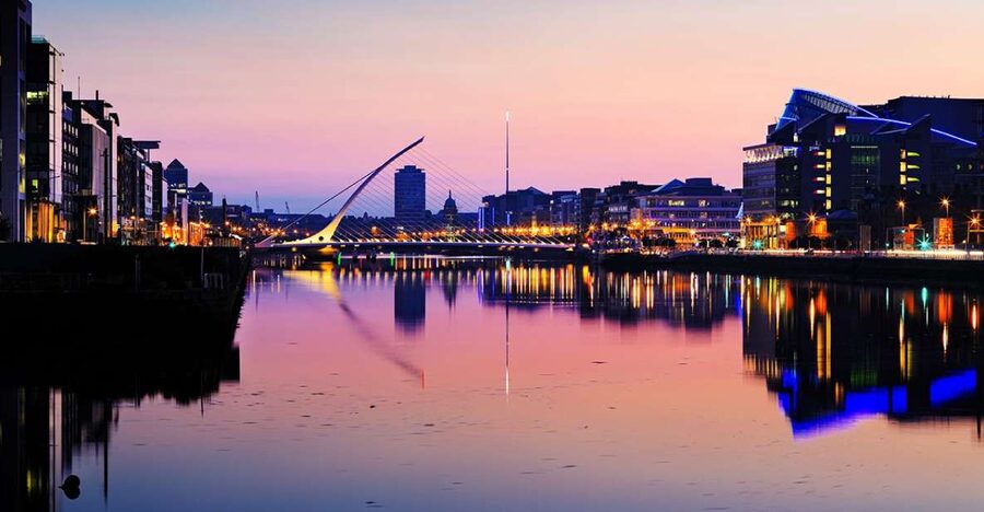 Dublin: Big Bus Panoramic Night Tour with Live Guide - Key points at a glance