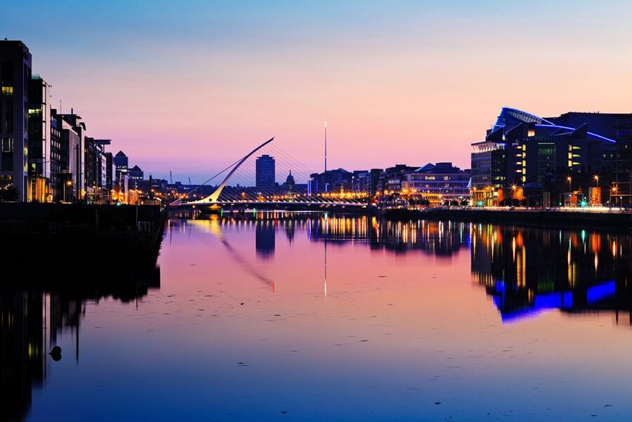 Dublin: Big Bus Panoramic Night Tour with Live Guide - Why Dublin works well from the top deck