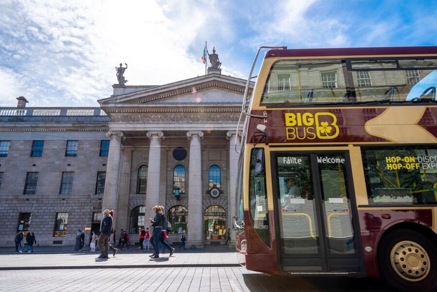 Dublin: Guinness Storehouse Ticket & Hop-on Hop-off Bus Tour - St. Stephen’s Green, City Hall, and Dublin Castle