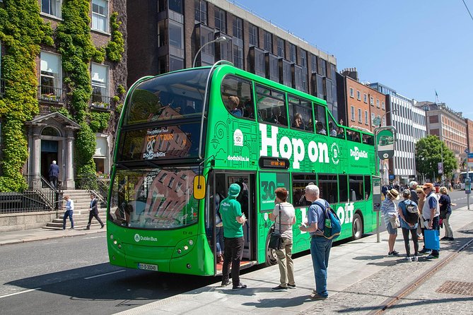 Dublin Hop-On Hop-Off Bus Tour with Guide and Little Museum Entry - The second route and airport transfer option