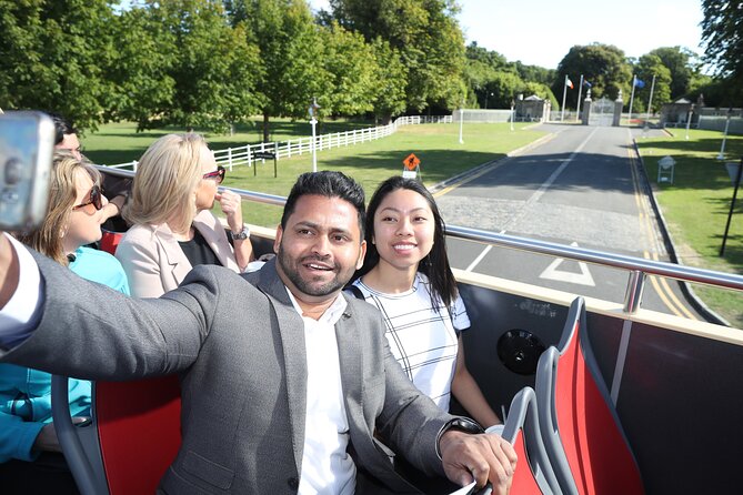 Dublin Shore Excursion, Live Guided Open-top, Hop-on Hop-off Sightseeing Tour - What the commentary adds
