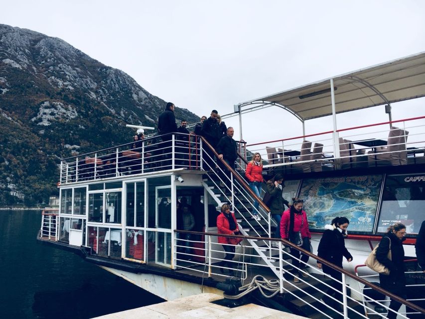 Dubrovnik: Montenegro Day Trip by Bus and Boat - Cruising into the Bay of Kotor