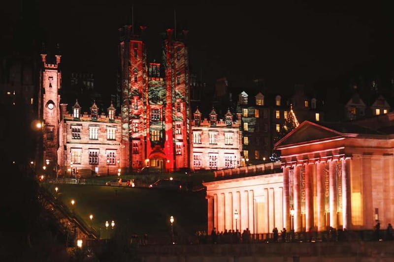 Edinburgh: Hop-On, Hop-Off Bus Tour City & Britannia Combo - Should you book the Edinburgh City and Britannia Combo?
