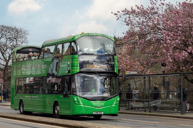 Edinburgh Hop-on Hop-off City Tour with Live Guide - Key points at a glance