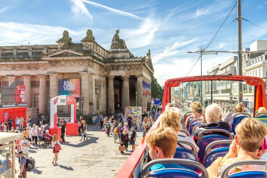 Edinburgh: Royal Attractions with Hop-On Hop-Off Bus Tours - What makes the pass good value