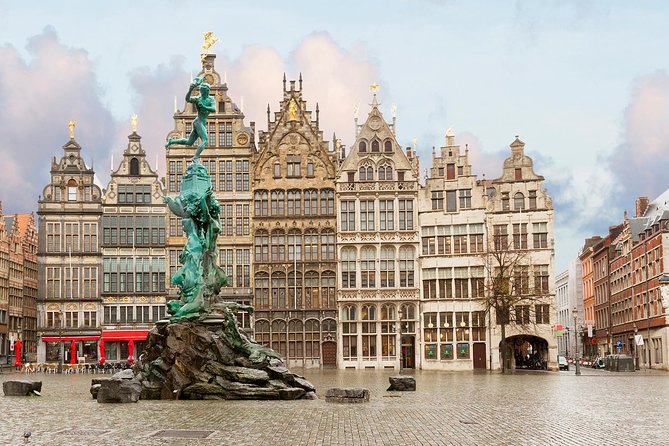 Excursion to Antwerp and Ghent by bus from Brussels with stop at the Atomium - Why this day trip makes sense from Brussels