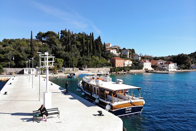 Explore Elaphiti Islands by Boat Tour: Hop-on-Hop-off Adventure - Two hours of transfer, and why that matters