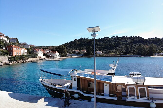 Explore Elaphiti Islands by Boat Tour: Hop-on-Hop-off Adventure - Important drawbacks to consider