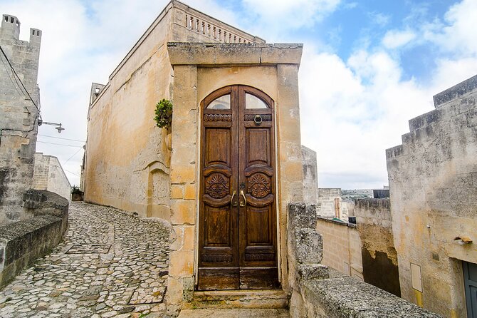 FAST TO MATERA: Guided Tour with bus, from Bari - Why Matera deserves a day from Bari