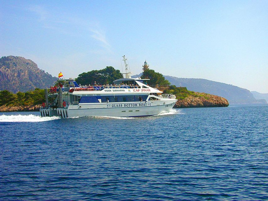 Formentor: Xperience Bus and Boat Tour from the North - Guides, languages, and organization