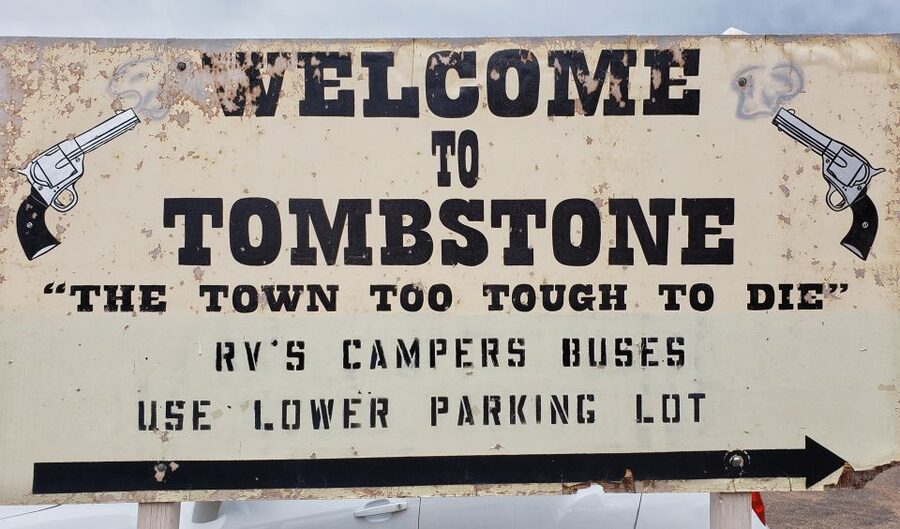 Friday: Tombstone & Bisbee; 9h Tour bus from Tucson - Three hours in Tombstone after noon