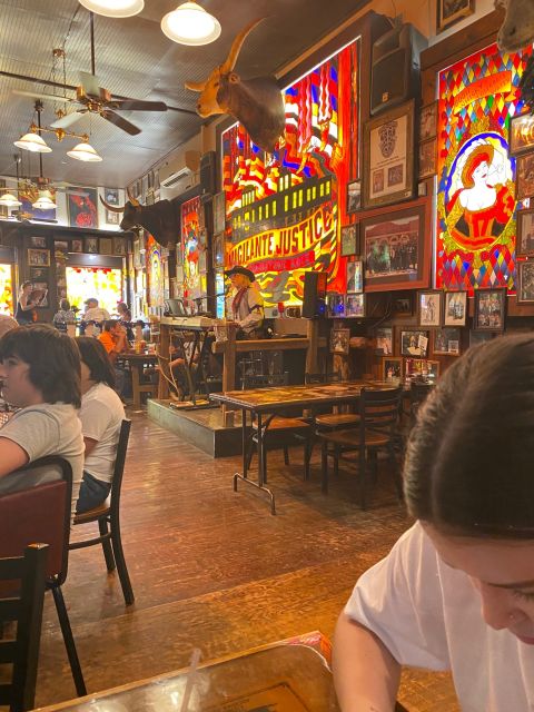 Friday: Tombstone & Bisbee; 9h Tour bus from Tucson - Boot Hill and the final ride home