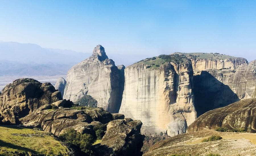 From Athens: Meteora Full-Day Trip with Guide on Luxury Bus - Why Meteora Makes Such A Big Day Trip