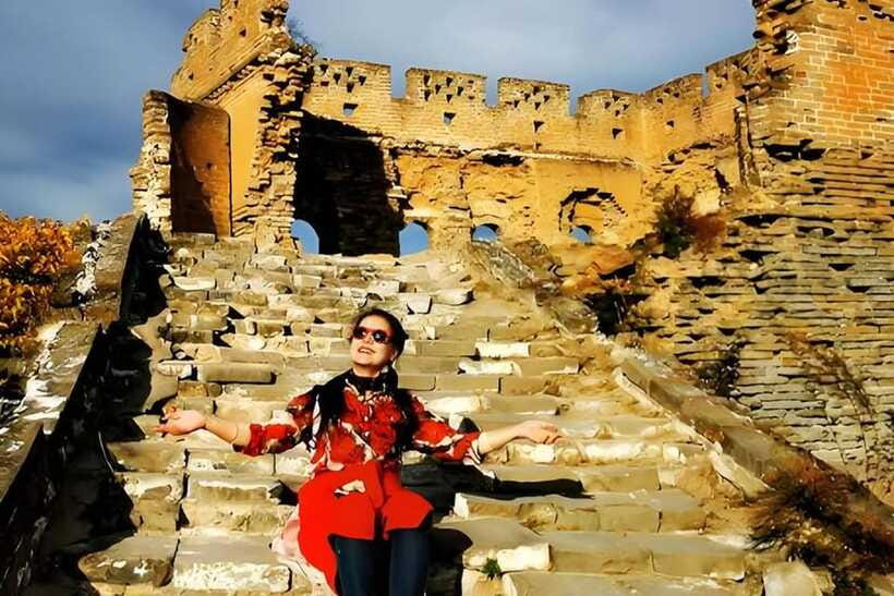 From Beijing: JinShanLing Great Wall Bus Tour with Ticket - What makes the scenery good for photography