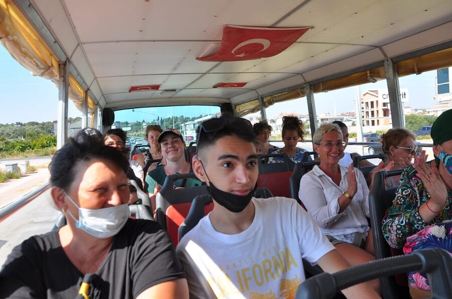 From City of Side: Cabrio Bus Safari & Boat Tour with Lunch - Riding through the Taurus Mountains