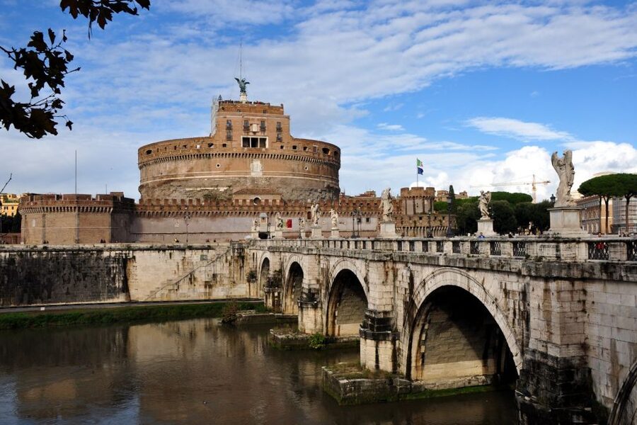 From Civitavecchia: Full-Day Panoramic Bus Tour of Rome - The panoramic drive through ancient Rome