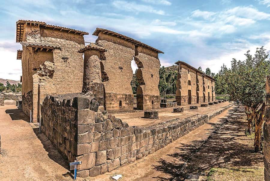 From Cusco: Full-Day Touristic Bus to Puno with Guided Tours - Why take the bus instead of flying?