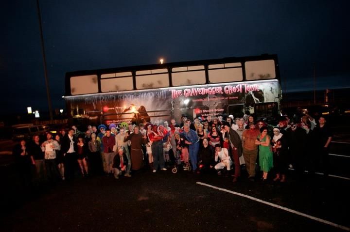 From Dublin: Gravedigger Ghost Bus Tour - Trinity College and the plague-ridden city