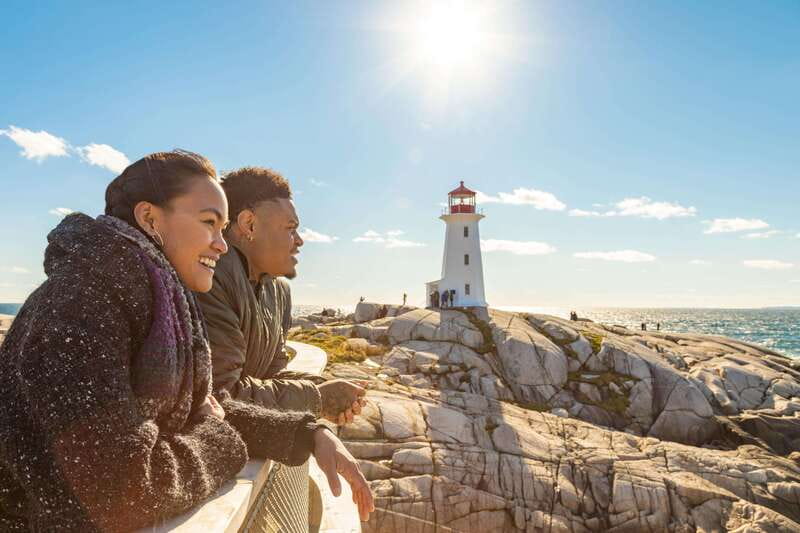 From Halifax: Peggy's Cove Bus Tour - The optional Amos Pewter artisan workshop