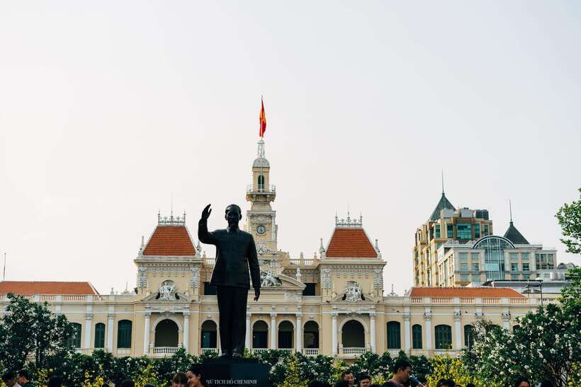From HCM: City Highlights & Chinatown Trips – Water Bus Tour - The War Remnants Museum: the day’s most serious stop