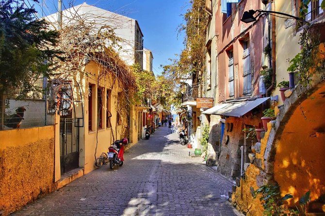 From Heraklion : Full-Day Bus Trip to Chania city , Kournas lake & Rethymno city - Pickup Details Can Make or Break the Day