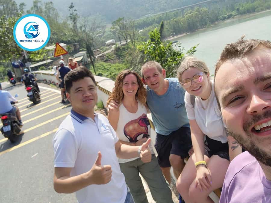 From Hue: Hoi An Guided Bus Tour with 4 Sightseeing Stops - Why this Hue to Hoi An transfer works so well