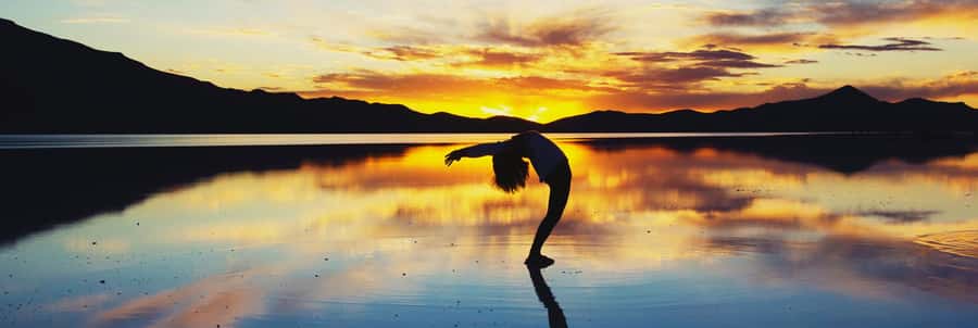 From La Paz: Salar de Uyuni 3-D Tour+Entrance Tickets by Bus - Key points before you book