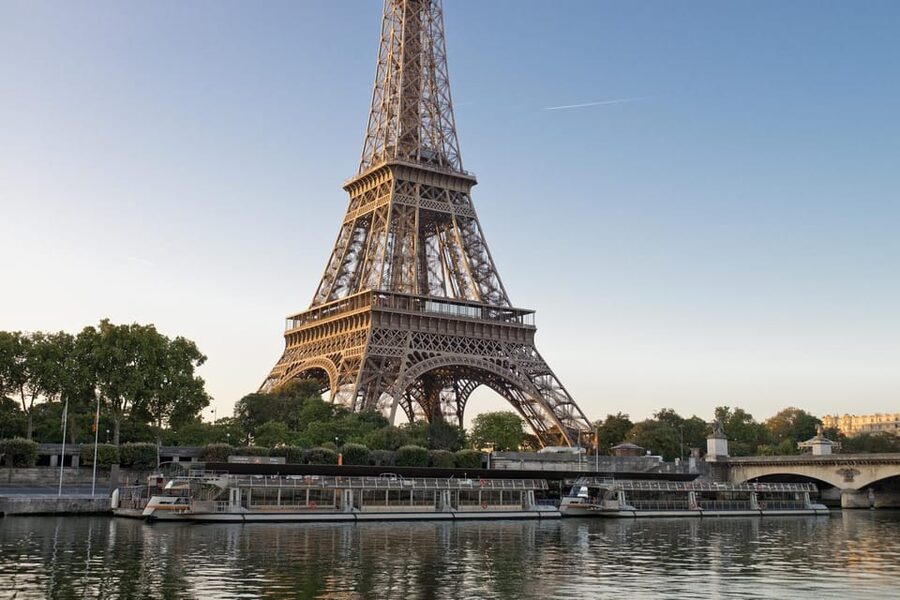From London: Paris by Rail with Sightseeing Bus and Cruise - The early start at St Pancras International