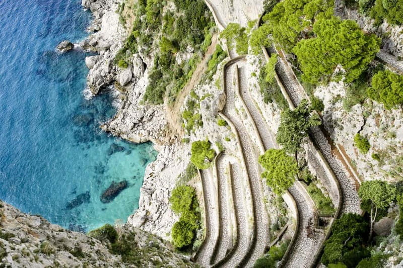 From Naples: Complete Capri Guided Boat and Bus Tour - What you can realistically fit into eight hours