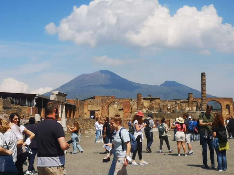 From Naples: Pompeii and Vesuvius by Bus - Should you book this Pompeii and Vesuvius bus tour?
