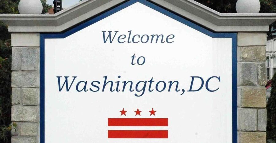 From NYC: Guided Day Trip to Washington DC by Van or Bus - Georgetown and Constitution Avenue by bus