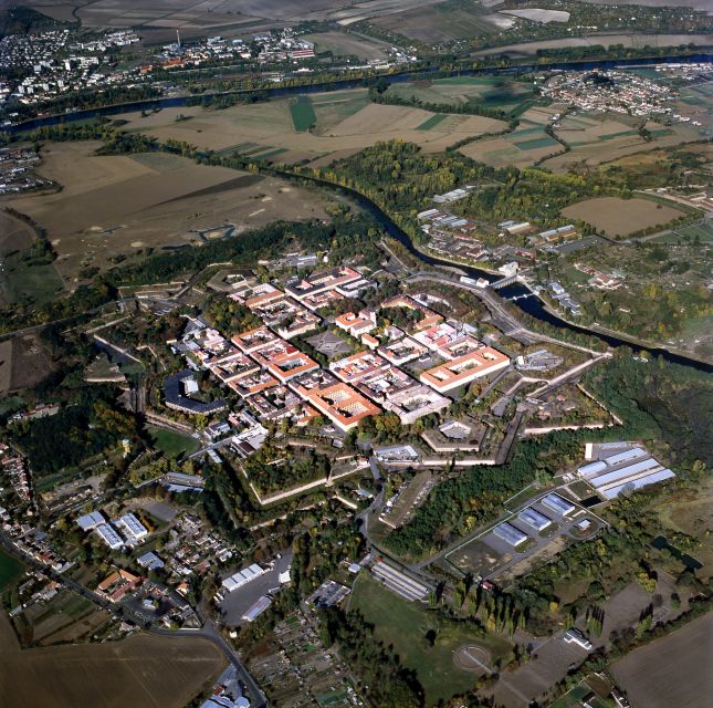 From Prague: All-inclusive Bus Tour to Terezin Memorial - The Small Fortress and its prison history