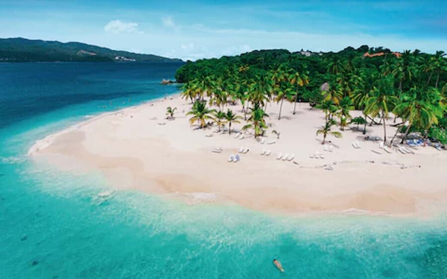 From Punta Cana: Samana Full Day Trip by Bus and Boat - Dominican lunch at Rancho Típico