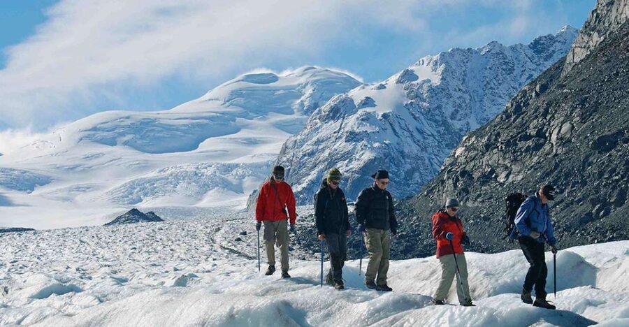 From Queenstown: Mount Cook Heli-Hike and Bus Tour Combo - What to bring for a safer, easier day