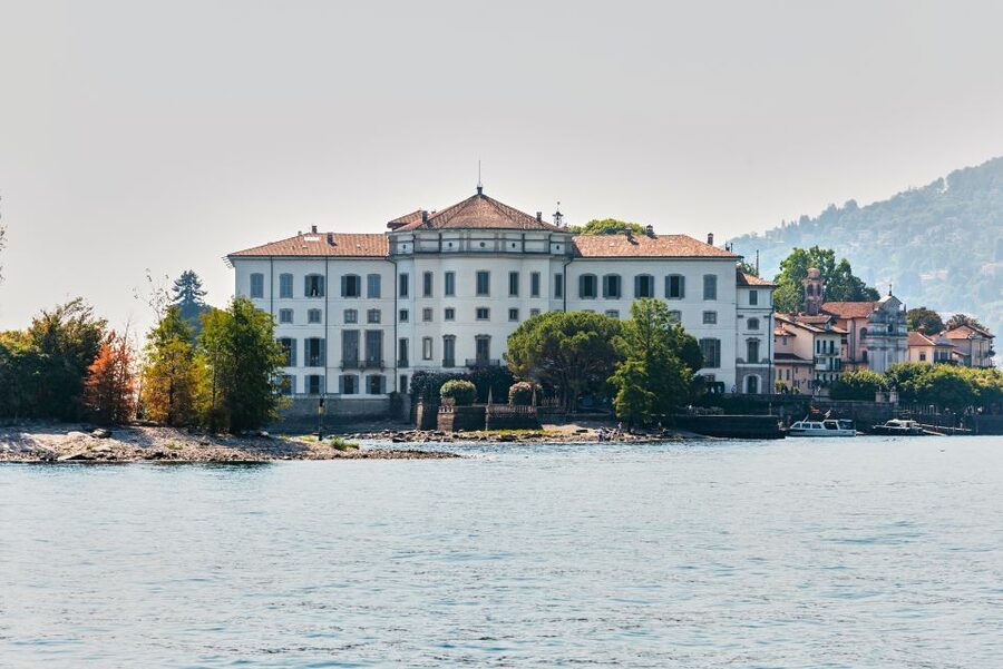 From Stresa: 2 Borromean Islands Hop-on Hop-off Boat Tour - Isola Madre, plants and free-roaming birds