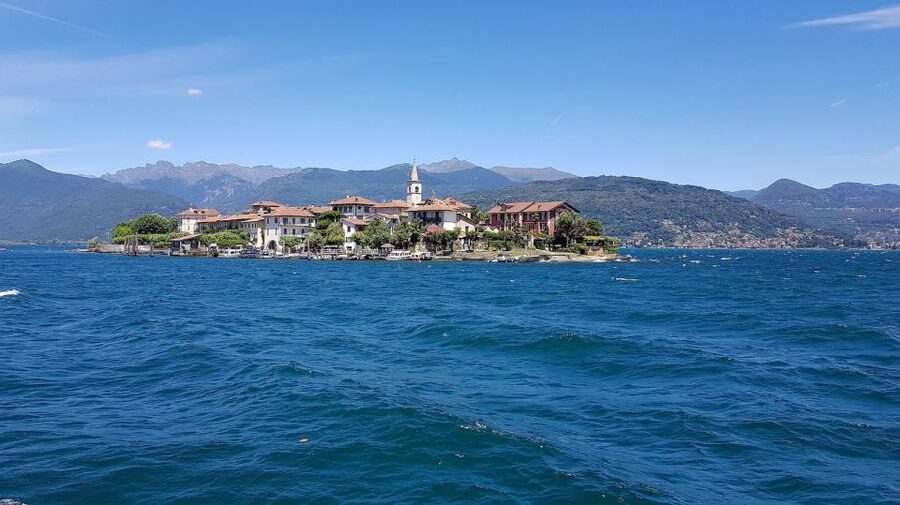 From Stresa: Isola Pescatori Hop-on Hop-off Boat Tour - Timing, weather, and what to bring