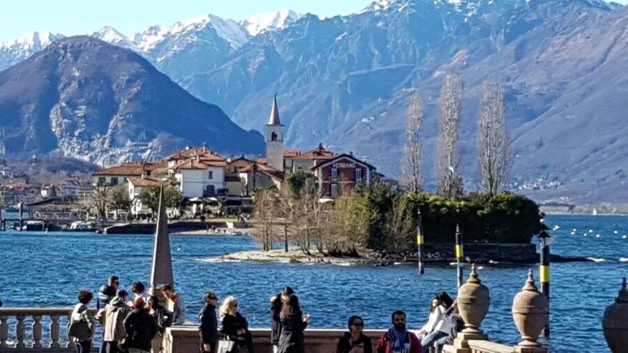 From Stresa: Isola Pescatori Hop-on Hop-off Boat Tour - Isola Pescatori, a small island with a fishing-village feel