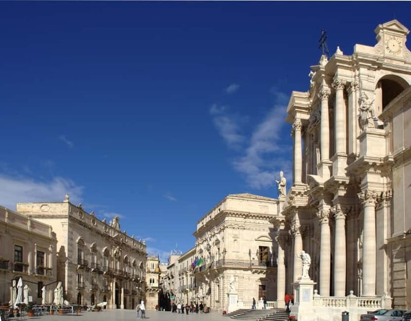 From Taormina: Syracuse and Noto Guided Day Trip by Bus - The long ride from Taormina