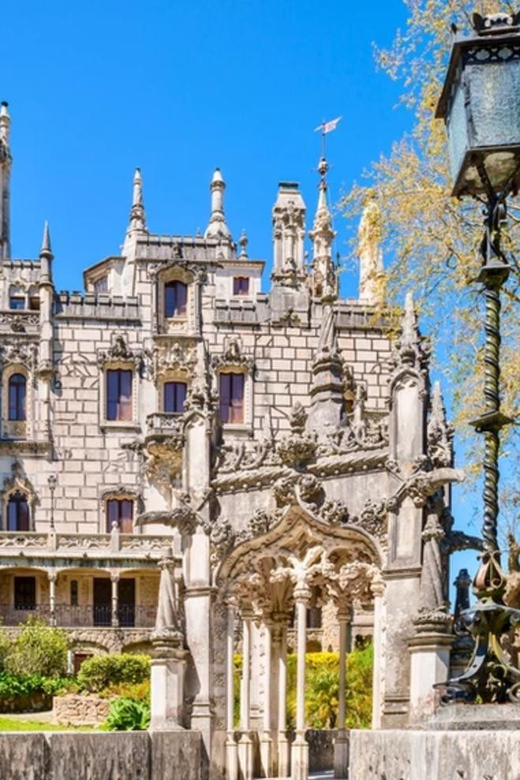 From/To Lisbon: Sintra Hop-on Hop-off Tickets + Audio Guide - Riding the Sintra hop-on hop-off bus