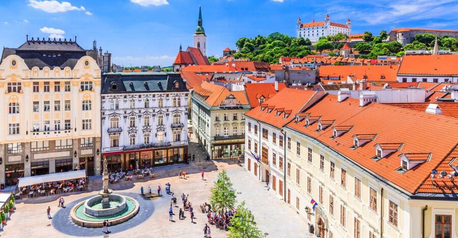 From Vienna: Roundtrip Bus to Bratislava with Walking Tour - Key things to know before booking