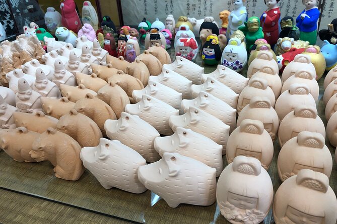 Fukuoka Open Top Bus and Hakata Doll Painting Experience with Guide - Key points to know before booking