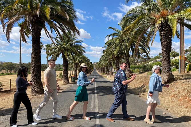 Full-Day Private Barossa Valley Wine Bus Tour - Adding Hahndorf and sightseeing