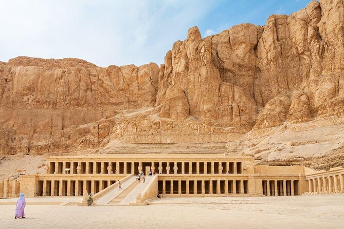 Full-Day Super Luxor Valley of Kings Tour from Hurghada by Bus - Key things to know before booking