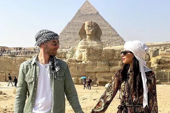 Full-Day Tour in Cairo by Bus - What the guide and group size mean