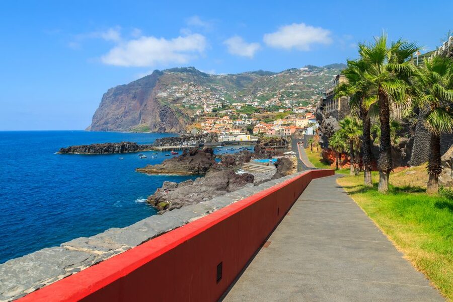 Funchal: Hop-On Hop-Off Bus Tour - Riding the yellow route through Funchal