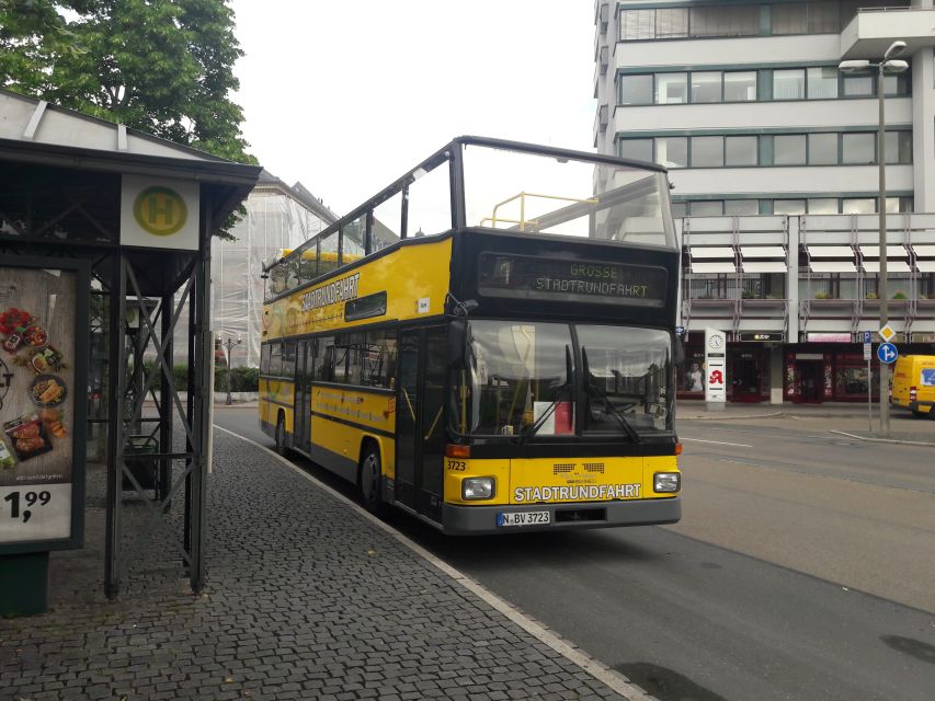 Fürth: City Sightseeing Bus Tour - Museums, theatre, and Fürth’s civic center