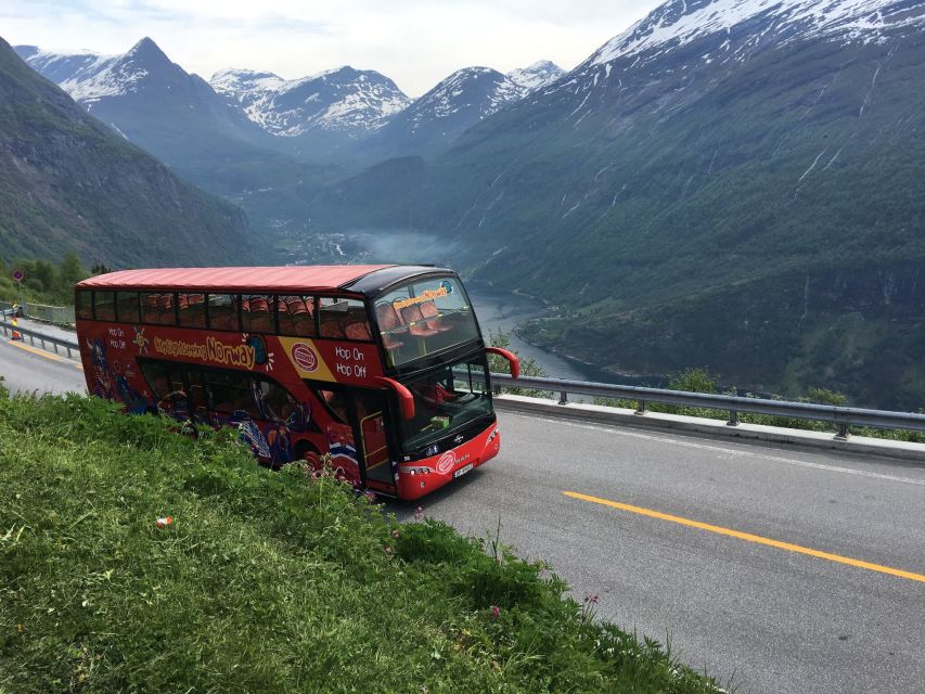 Geiranger: City Sightseeing Hop-On Hop-Off Bus Tour - Stop 4: Flydalsjuvet Viewpoint